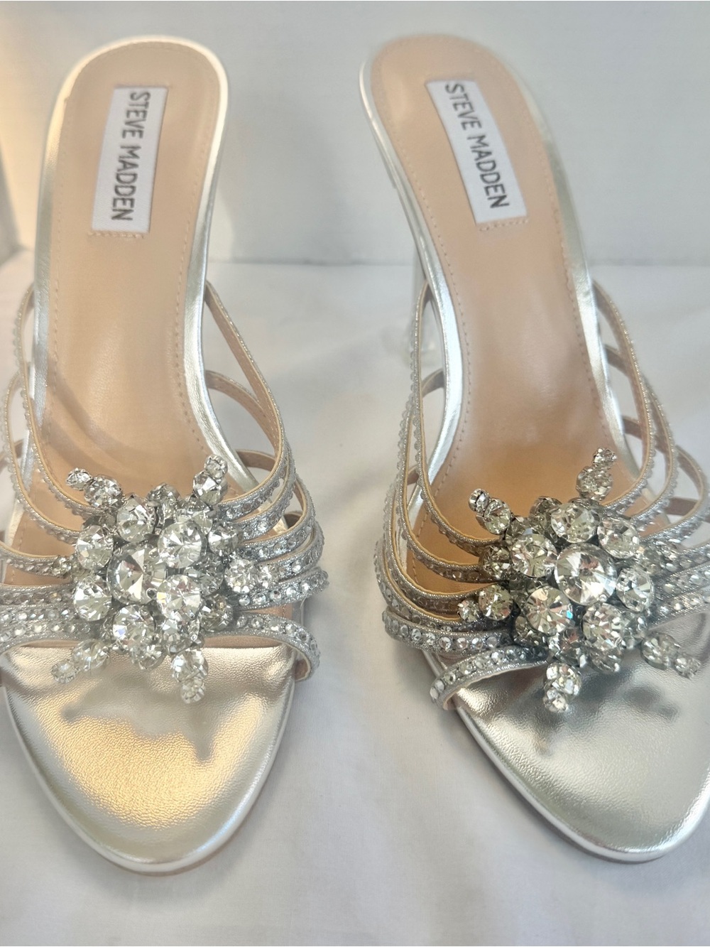 Steve Madden Pamola Sz 8.4 Heeled Sandals Metallic Silver Rhinestone Straps NWT